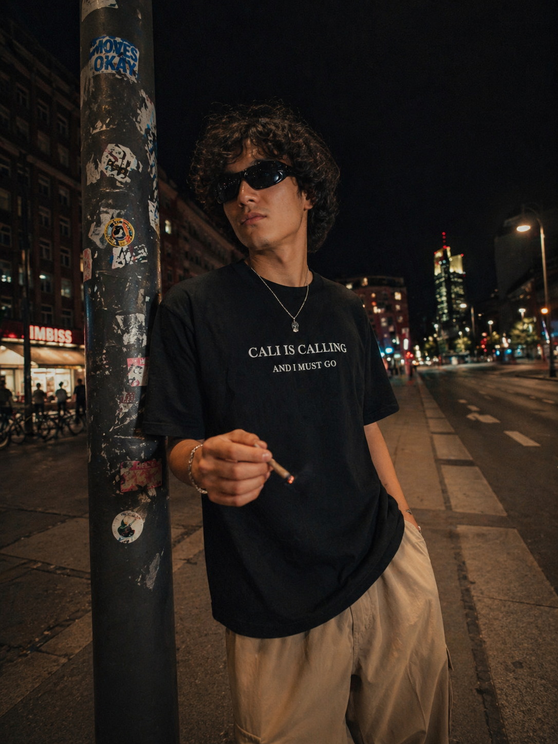 CALI IS CALLING AND I MUST GO – Cannabis T-Shirt