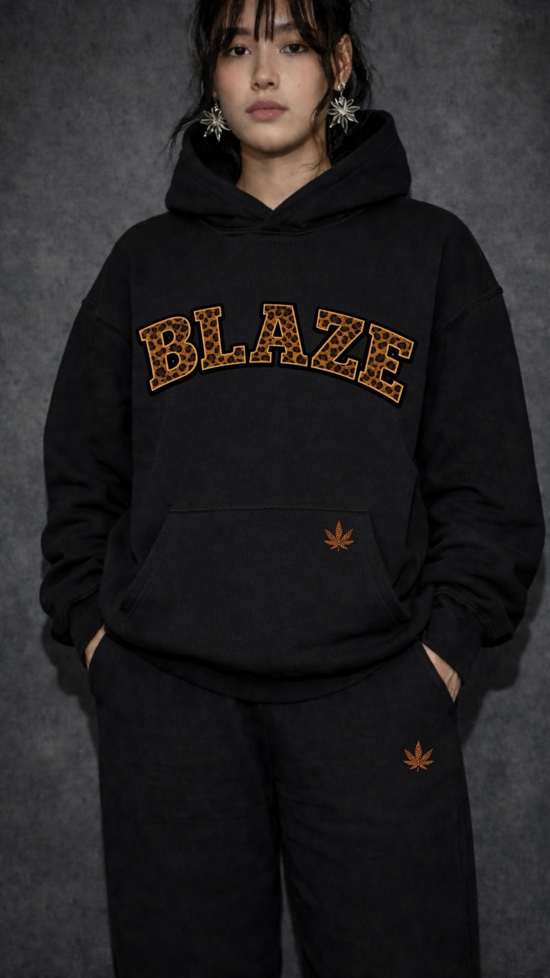 LEO PRINT HANFBLATT – Oversized Hoodie & Sweatpants Set