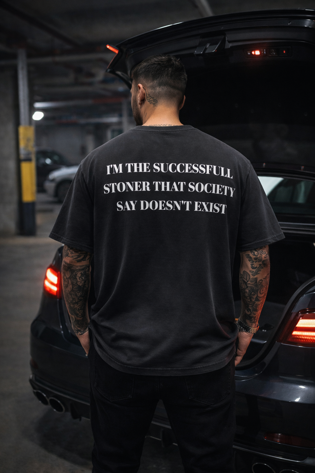 I'M THE SUCCESSFULL STONER THAT SOCIETY  SAY DOESN'T EXIST- Oversized Shirt